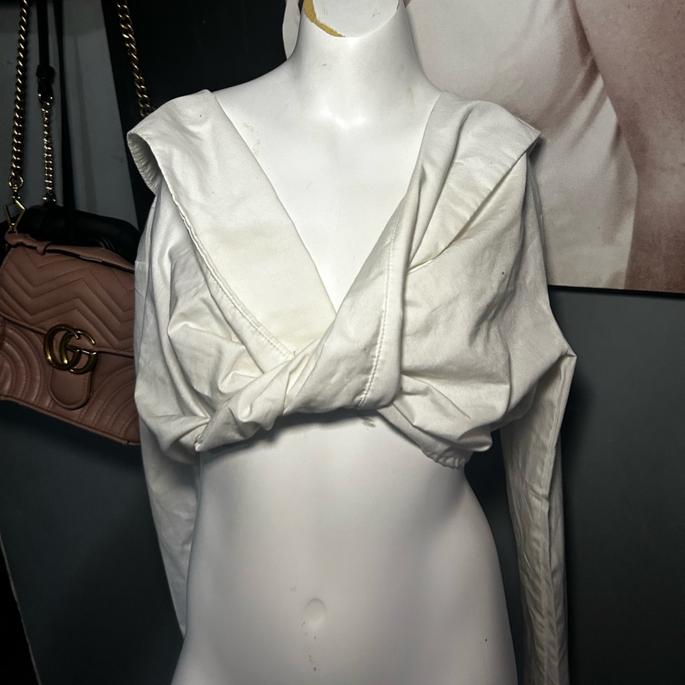 PrettyLittleThing White Wrap Crop Top